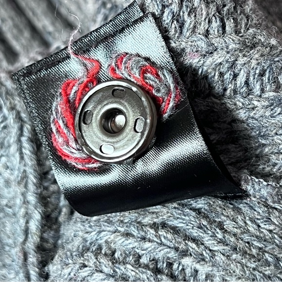 ANTHROPOLOGIE SLEEPING ON SNOW RED & GRAY WOOL CARDIGAN GOLD BUTTONS L Winter - Picture 8 of 8